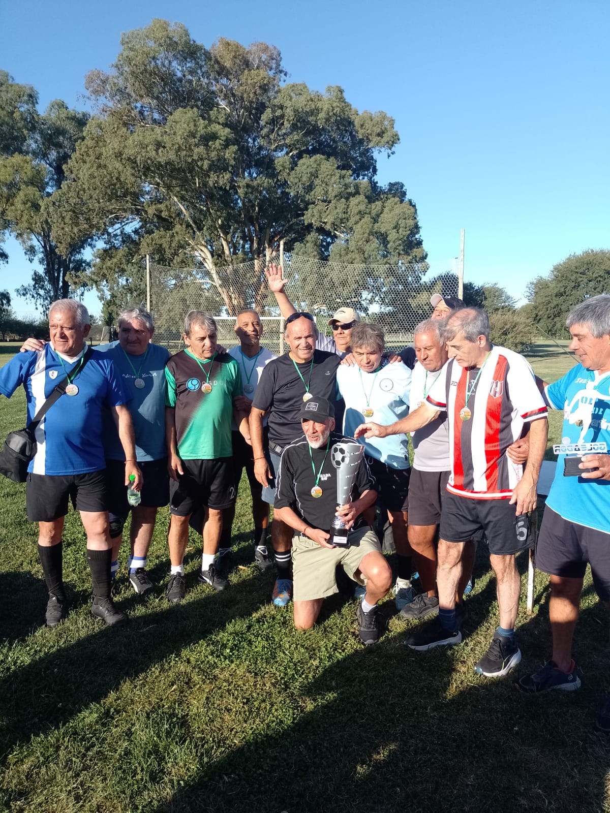 CAMPEONES INOXIDABLES